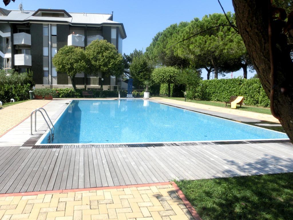 Casa Marina Appartement Lignano Sabbiadoro Buitenkant foto